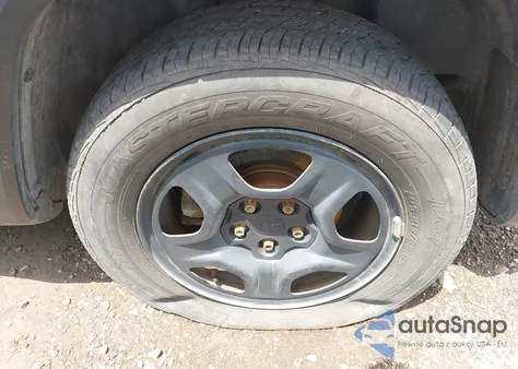 2015 Jeep Renegade Sport from USA, damaged, VIN ZACCJAAT5FPC15062